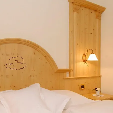 Paradise Otel 4*