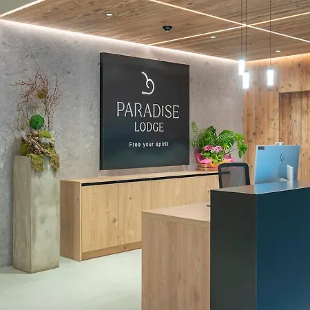 Otel Paradise 4*