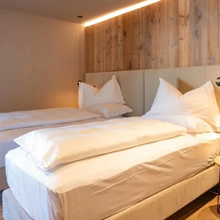 Paradise Otel