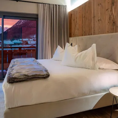 Paradise Otel 4*