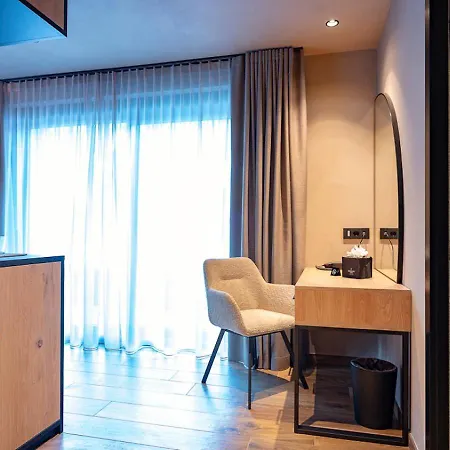 Szálloda Paradise 4*